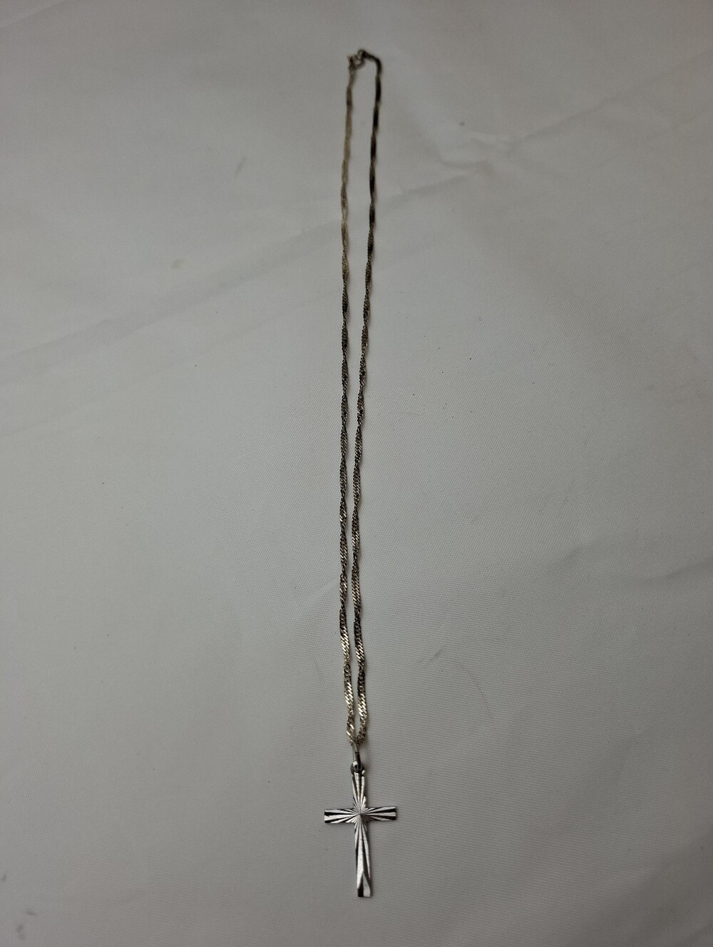 Cross Pendant Necklace in Sterling Silver Italy 925 Loose Singapore Rope Chain